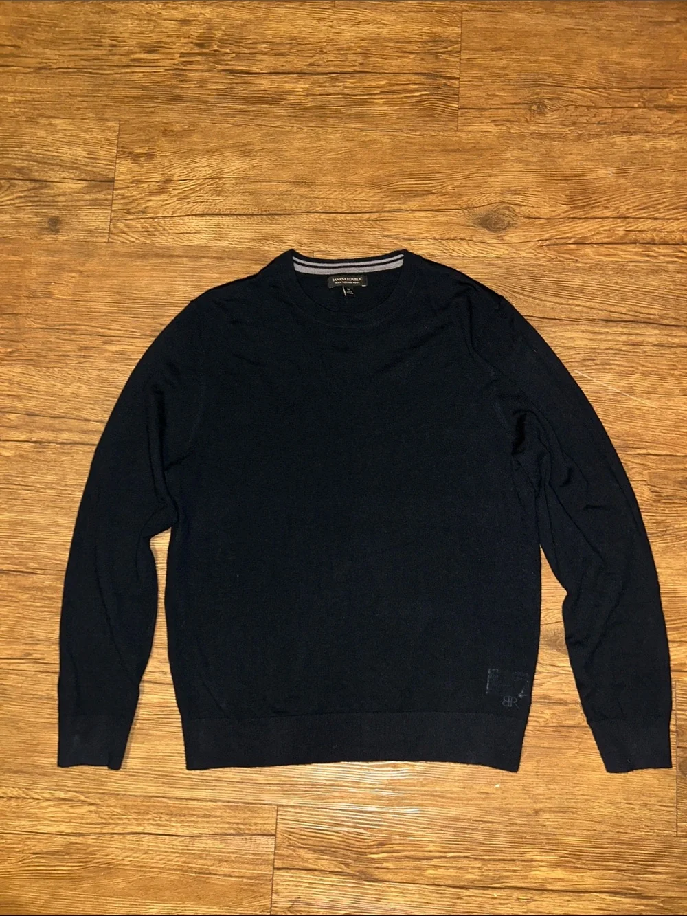 Banana Republic Men's Navy MERINO CREW-NECK SWEATER